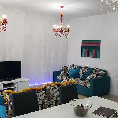 Boutique Saint Julians Apartment